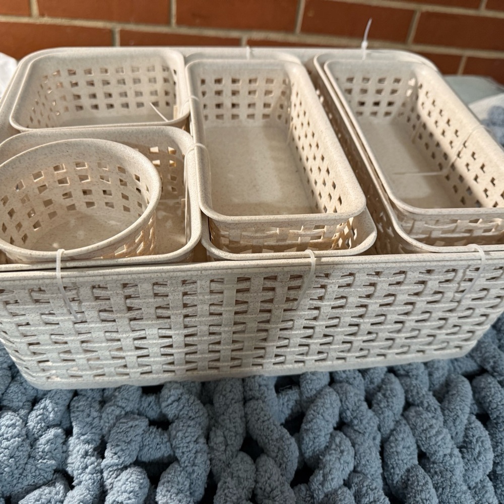 Cream organizer Set